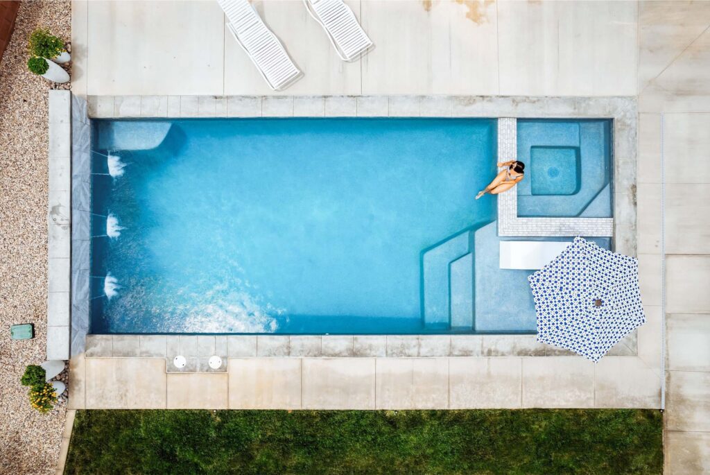 Crown Pools & Spas